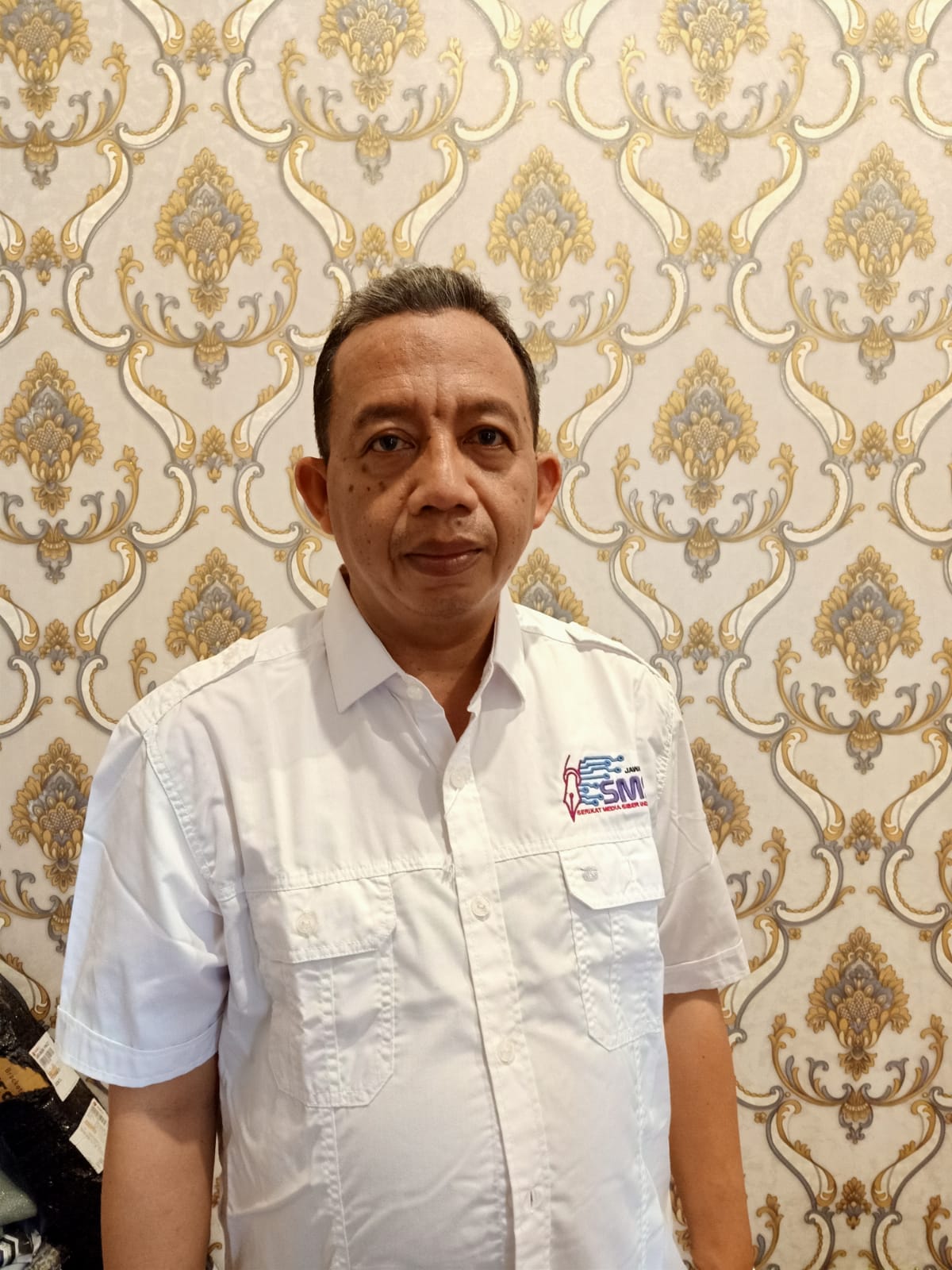 Kontroversi Seleksi Anggota Dewan Pers di Tengah Varian Omicron. Catatan : HS. Makin Rahmat, Anggota PWI/Ketua Serikat Media Siber (SMSI) Jawa Timur