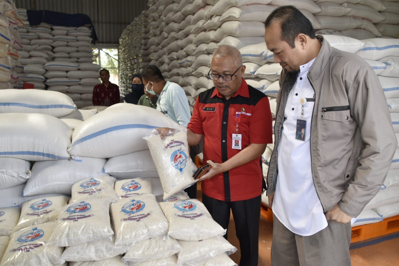 Jelang Natal 2022 dan Pengendalian lnflasi 2023, Pemprov Kalteng Tinjau Stock Ketersediaan Beras