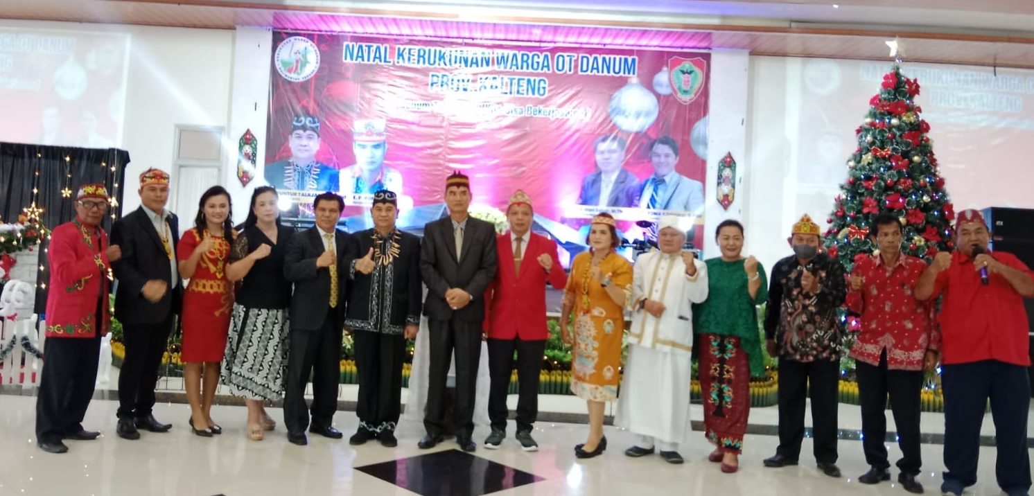 Kerukunan Warga Ot Danum Kalteng Gelar Perayaan Natal 3 Kerukunan Warga Ot Danum Kalteng Gelar Perayaan Natal