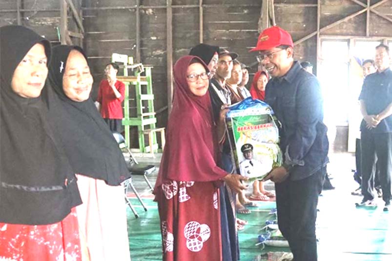 Pemprov Kalteng Lanjutkan Kegiatan Pasar Murah di Kabupaten Kotawaringin Barat
