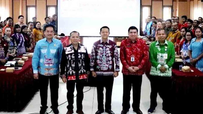 Asisten II Setda Mura Buka Bimtek Inovasi Daerah 2024