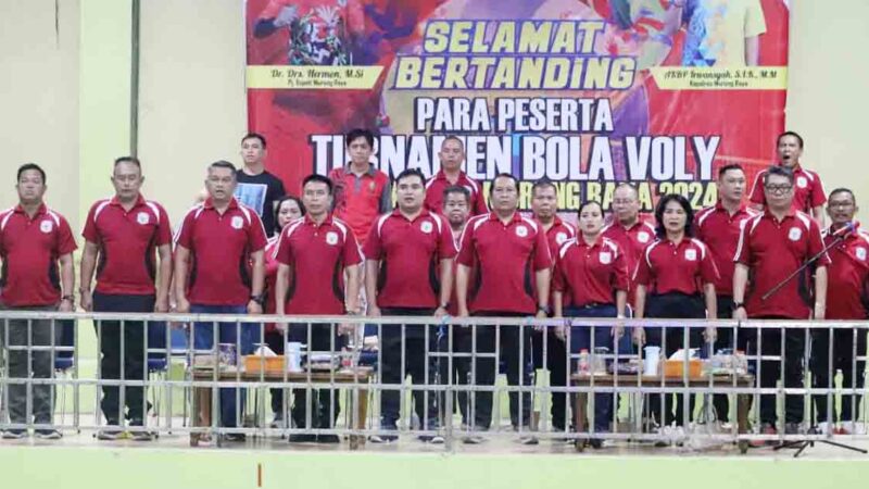Anggota DPRD Mura Hadiri Pembukaan Turnamen Bola Voli Pj Bupati Cup