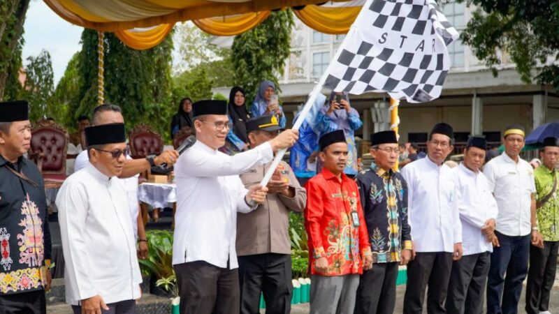 Ketua DPRD Palangka Raya Hadiri Pelepasan Peserta Pawai Tarhib Ramadhan 1446H