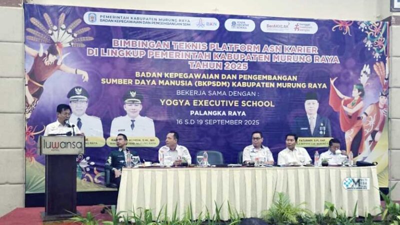 Plt Sekda Mura Buka Pelaksanaan Bimbingan Teknis Platform ASN Karier
