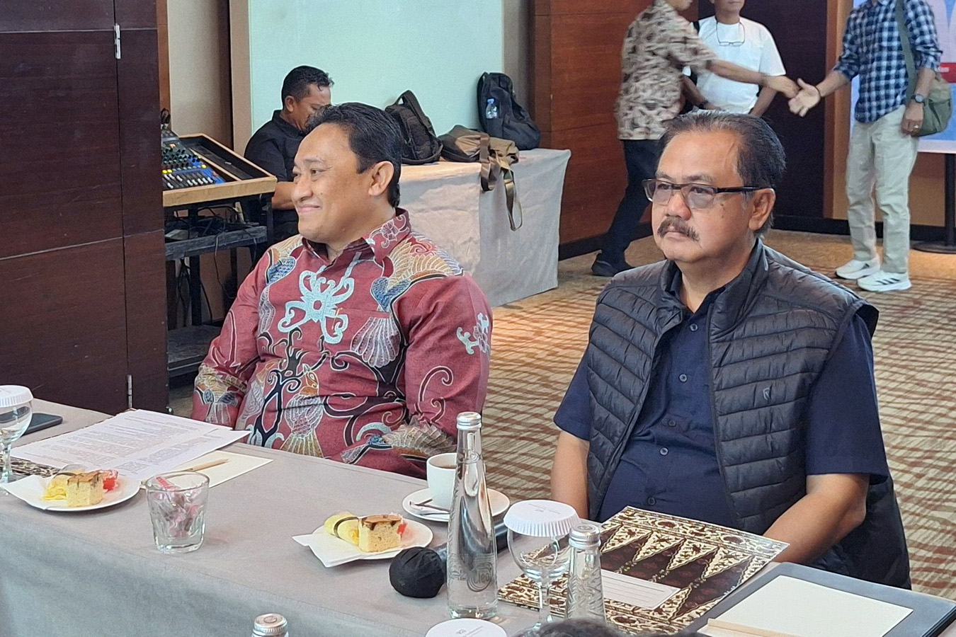 Wagub Kalteng Edy Pratowo Pimpin Pertemuan Dengan Stakeholders Kehutanan