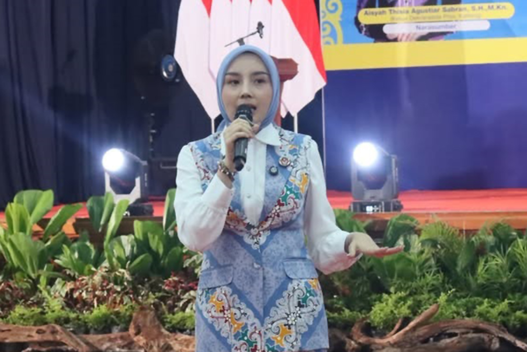 Narsum Seminar Akademik, Ketua Dekranasda Kalteng Dorong Mahasiswa Kembangkan Inovasi dan Ekonomi Kreatif