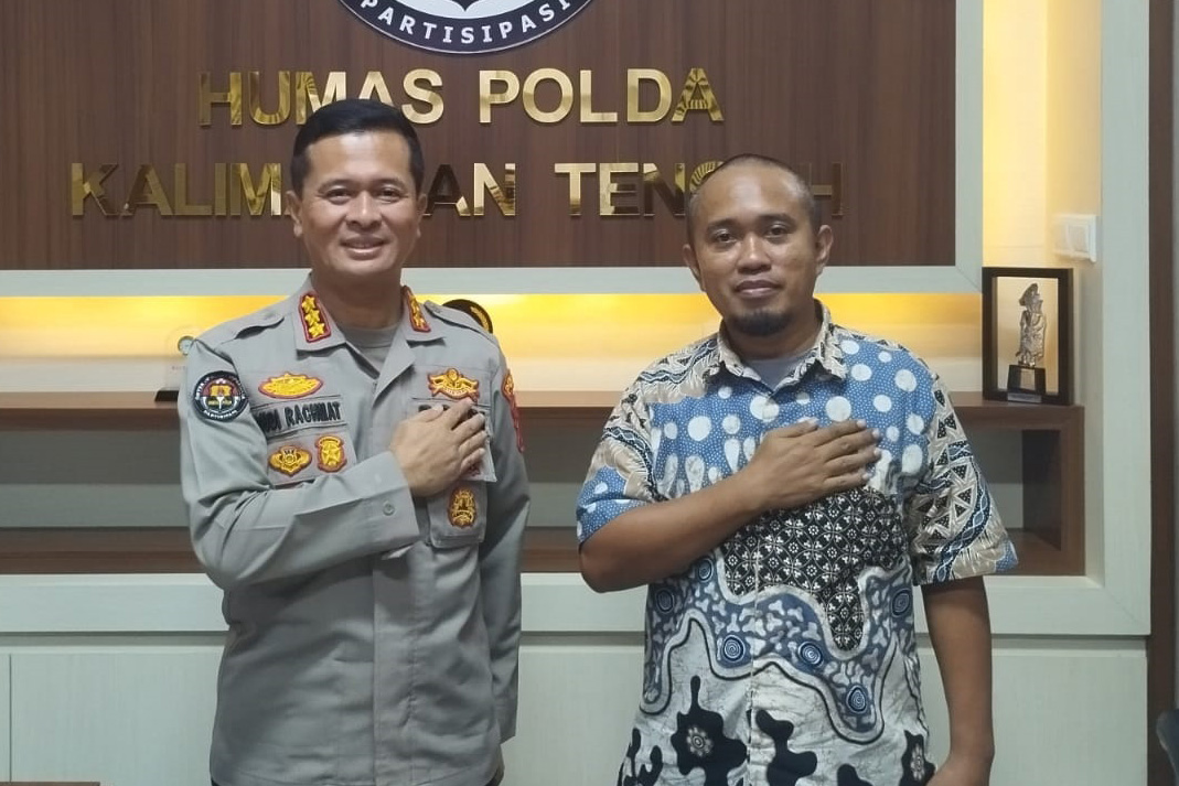Jalin Silaturahmi, Ketua SMSI Kunjungi Humas Polda Kalteng 1 Jalin Silaturahmi, Ketua SMSI Kunjungi Humas Polda Kalteng