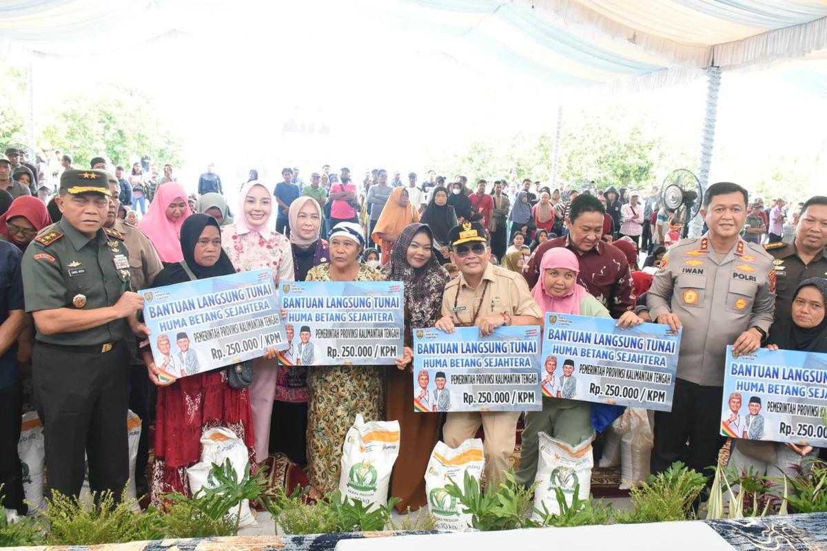 Pemprov Kalteng Saluran Bantuan Pangan, BLT KHBS dan Gerakan Pangan Murah 1 Pemprov Kalteng Saluran Bantuan Pangan, BLT KHBS dan Gerakan Pangan Murah