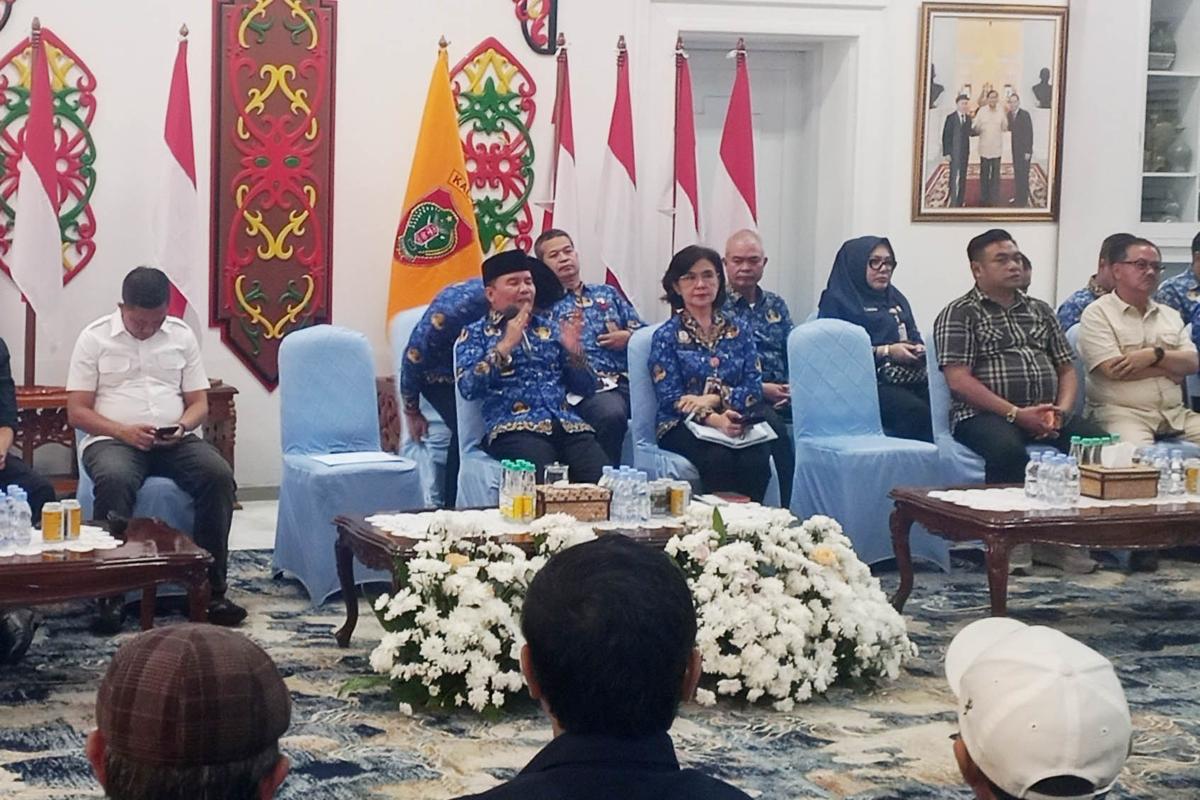 Bahas Berbagai Isu Strategis, Pemprov Kalteng Gelar Pertemuan dengan Insan Pers 1 Bahas Berbagai Isu Strategis, Pemprov Kalteng Gelar Pertemuan dengan Insan Pers