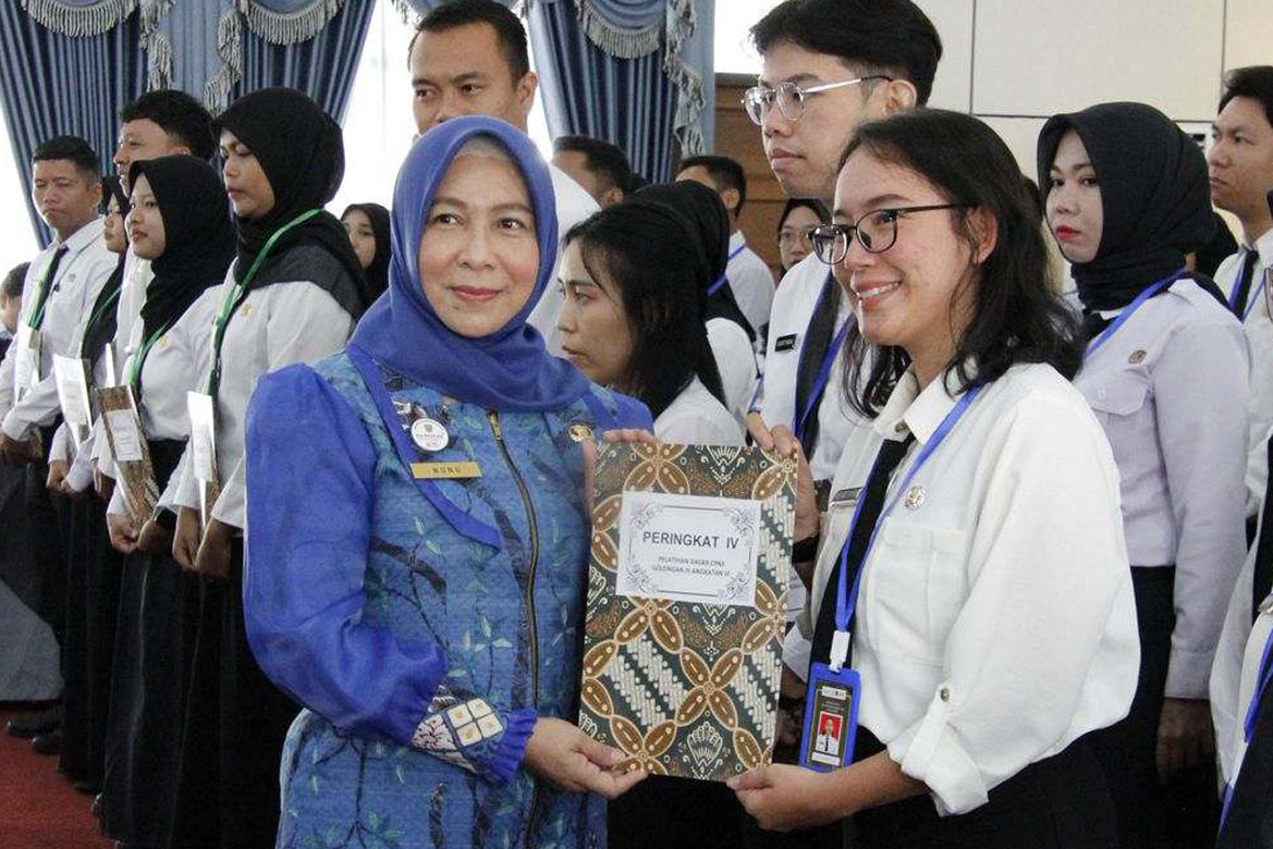 Penutupan Latsar CPNS, BPSDM Kalteng Dukung Pengembangan Kompetensi ASN
