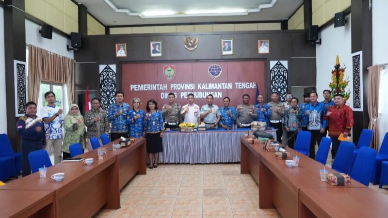 Kadishub Kalteng Pimpin Rapat Forum LLAJ, Perkuat Sinergi Targetkan Zero Accident