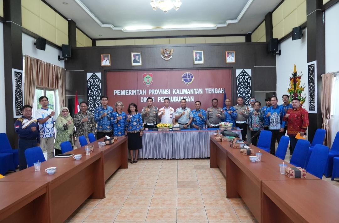 Kadishub Kalteng Pimpin Rapat Forum LLAJ, Perkuat Sinergi Targetkan Zero Accident