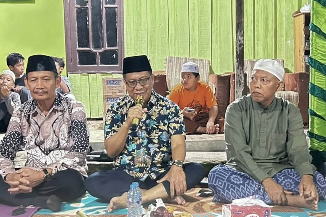 Pererat Silaturahmi, Ketua DPRD Subandi Hadiri Halal Bihalal dan Doa Bersama di Jl. G. Obos VI Palangka Raya