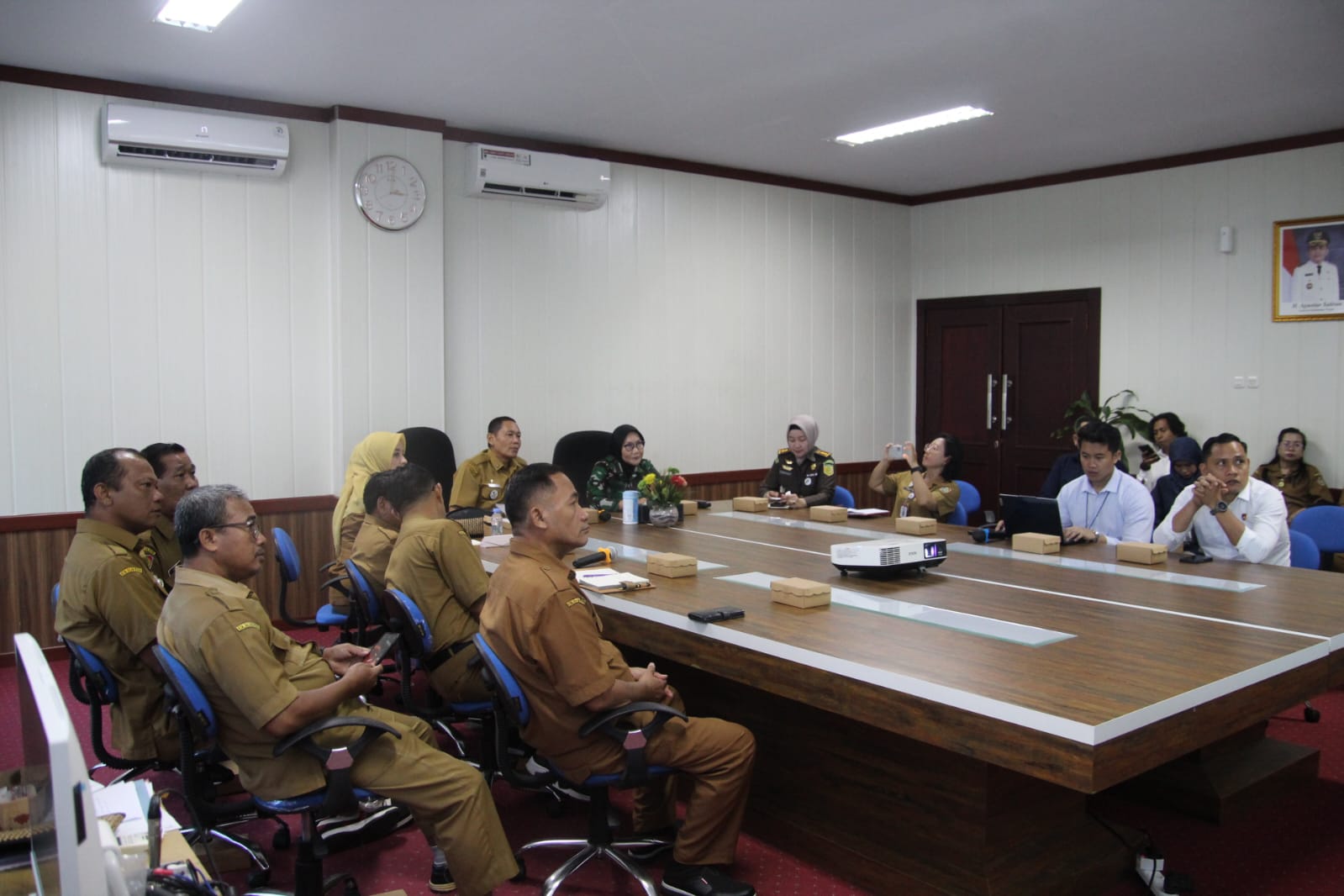 Sahli Gubernur Sampaikan Pemprov Kalteng Terus Perkuat Langkah Kendalian Inflasi Melalui Berbagai Program Strategis 1 Sahli Gubernur Sampaikan Pemprov Kalteng Terus Perkuat Langkah Kendalian Inflasi Melalui Berbagai Program Strategis
