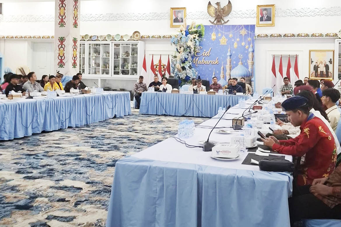 Gubernur Kalteng Lakukan Silahturahmi Bersama Organisasi Kepemudaan dan Mahasiswa 1 Gubernur Kalteng Lakukan Silahturahmi Bersama Organisasi Kepemudaan dan Mahasiswa