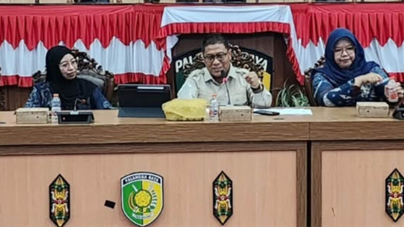 DPRD Kota Palangka Raya Terima Kunjungan Mahasiswa UMPR 5 DPRD Kota Palangka Raya Terima Kunjungan Mahasiswa UMPR
