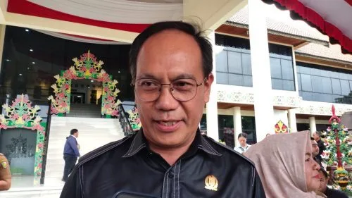 DPRD Palangka Raya : Pentingnya Sekolah Rakyat untuk Pendidikan Anak Kurang Mampu 1 DPRD Palangka Raya : Pentingnya Sekolah Rakyat untuk Pendidikan Anak Kurang Mampu