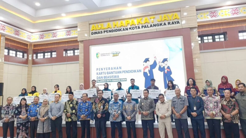 Bentuk Dukungan, DPRD Palangka Raya Hadiri Peluncuran Program Beasiswa Pemerintah Kota Palangka Raya Tahun 2026