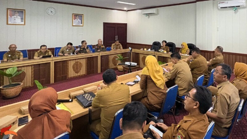 Pj. Sekda Kalteng Pimpin Rakor Optimalisasi Program Kartu Huma Betang Sejahtera