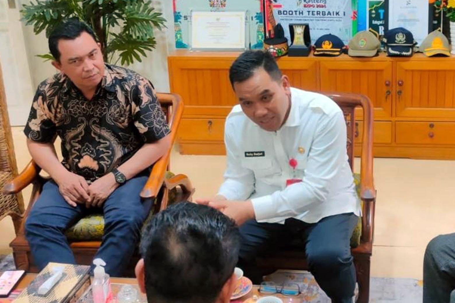 Kadisbun Kalteng Terima Kunker DPRD Kotim Bahas Pengelolaan Komoditas Kelapa