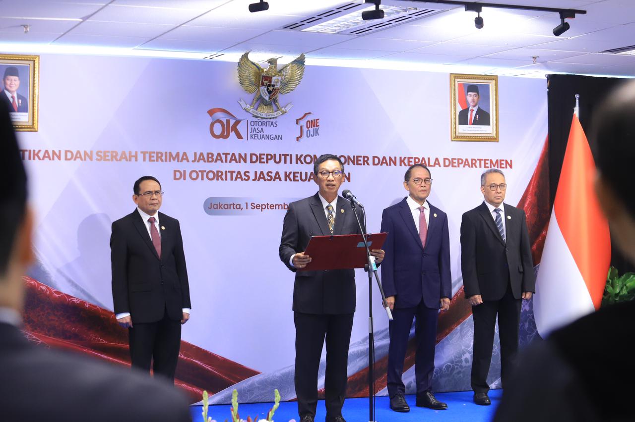 OJK Perkuat Struktur Organisasi, Tujuh Pejabat Baru Resmi Dilantik